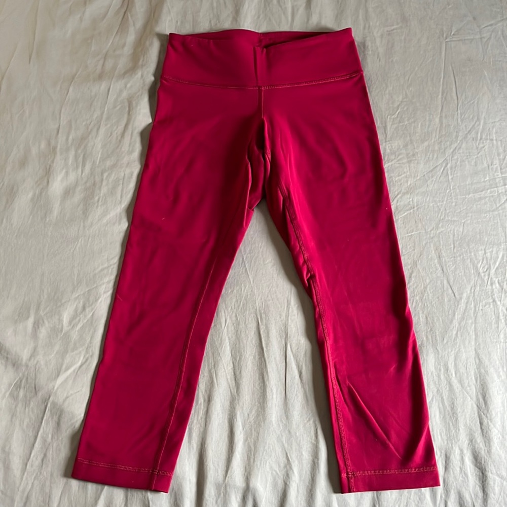 Lululemon yoga crop